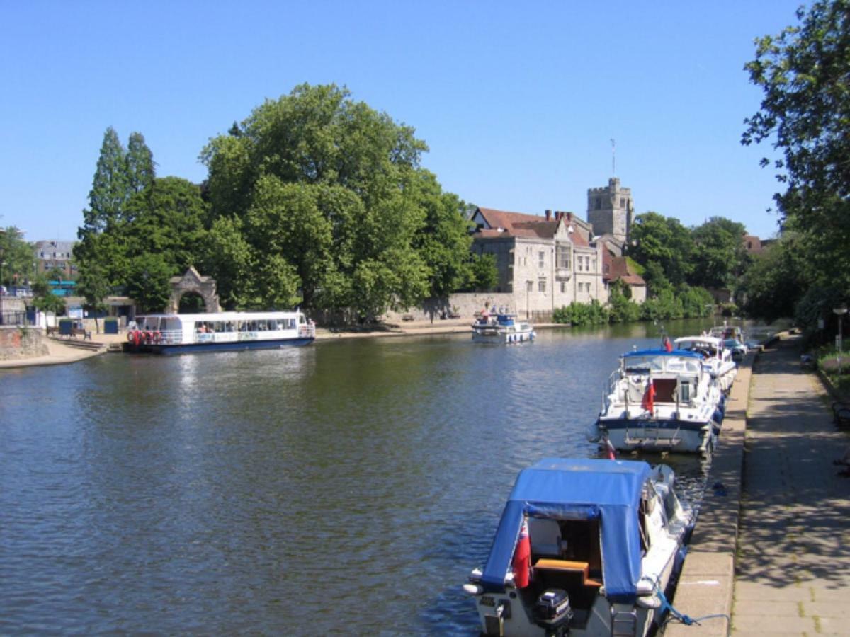 The Buttery Villa Maidstone Bagian luar foto